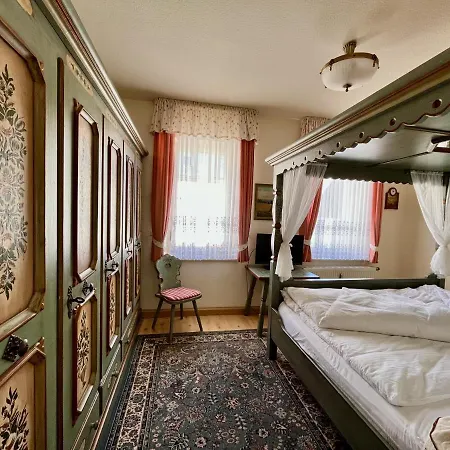 Landhaus-chalet-keilberger Blick Apartamento *