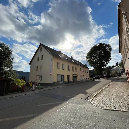 Landhaus-chalet-keilberger Blick Apartamento *